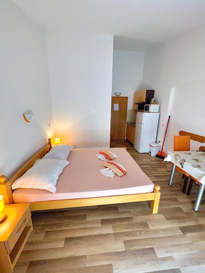 Anita And Zoran Apartment